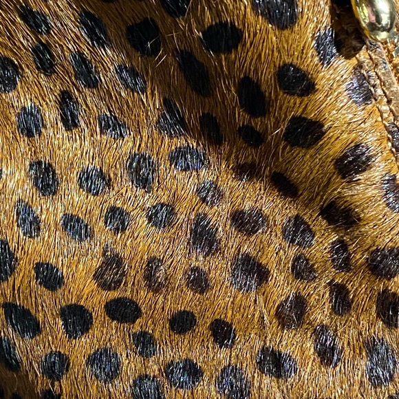 Moda Cheetah Print Peep Toe - Picture 5 of 6